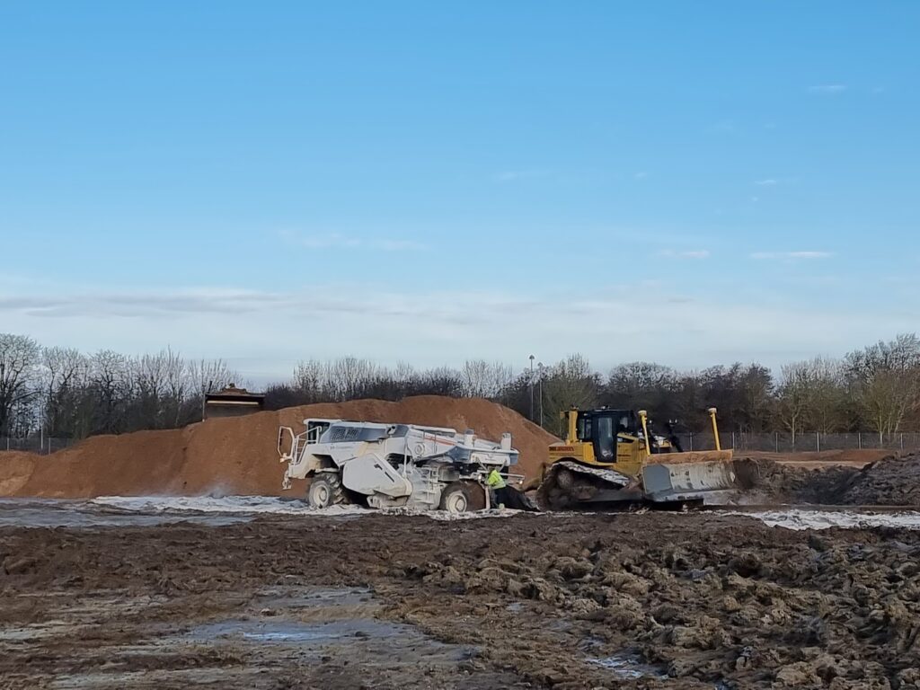 Earthworks on carriageways in connection with the construction of freight terminals